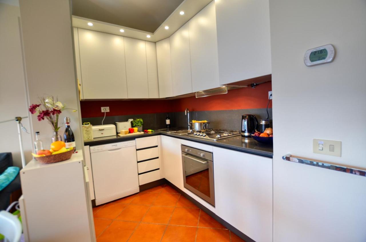 2-Bedroom Lakeview Apartment Bella Gaeta San Siro  Luaran gambar