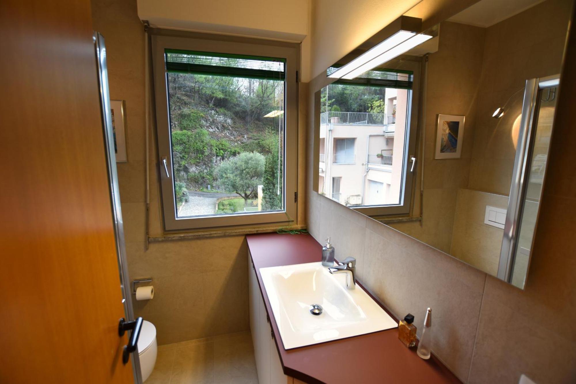2-Bedroom Lakeview Apartment Bella Gaeta San Siro  Luaran gambar